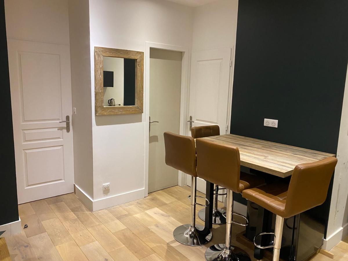 Studio Totalement Renove En Plein Centre-Ville Devant La Prefecture De リヨン エクステリア 写真