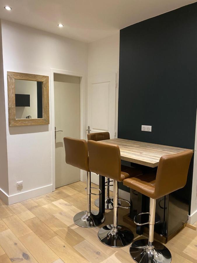 Studio Totalement Renove En Plein Centre-Ville Devant La Prefecture De リヨン エクステリア 写真